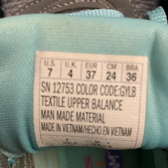 $30 - Skechers GoFit Women 7 Memory Foam Athletic Comfort Shoes SN 12753 - Picture 9 of 10